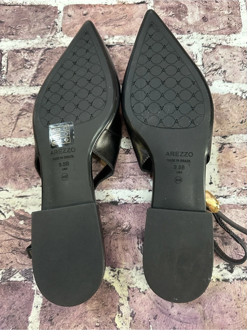 Arezzo Farrah Slingback Pointed Toe Flat NWOT Quiet Luxury Old Money Elegant